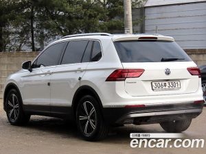 Volkswagen Tiguan 2.0 TDI Prestige 2020 года из Южной Кореи
