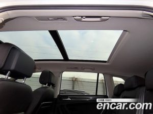 Volkswagen Tiguan 2.0 TDI Prestige 2020 года из Южной Кореи
