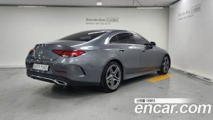 Mercedes-Benz CLS-Class CLS300d AMG Line 2020 года из Южной Кореи