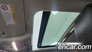 Mercedes-Benz CLS-Class CLS300d AMG Line 2020 года из Южной Кореи