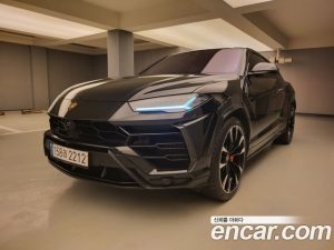 Lamborghini Urus 4.0 V8 2021 года из Южной Кореи