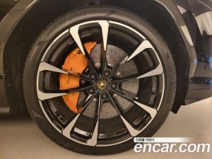 Lamborghini Urus 4.0 V8 2021 года из Южной Кореи