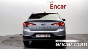 Hyundai AVANTE 1.6 2020 года из Южной Кореи