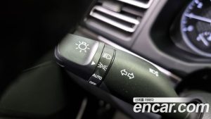 Hyundai AVANTE 1.6 2020 года из Южной Кореи