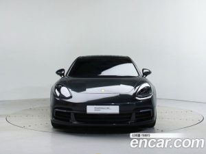 Porsche Panamera 3.0 AWD 2020 года из Южной Кореи