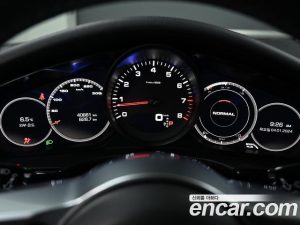 Porsche Panamera 3.0 AWD 2020 года из Южной Кореи