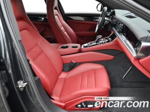 Porsche Panamera 3.0 AWD 2020 года из Южной Кореи