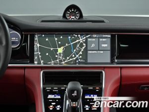 Porsche Panamera 3.0 AWD 2020 года из Южной Кореи