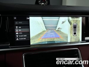 Porsche Panamera 3.0 AWD 2020 года из Южной Кореи