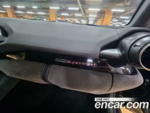 Ferrari 812 6.5 V12 2020 года из Южной Кореи