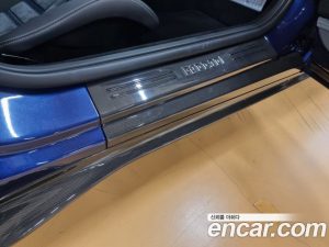 Ferrari 812 6.5 V12 2020 года из Южной Кореи