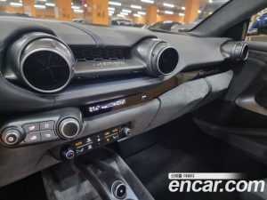 Ferrari 812 6.5 V12 2020 года из Южной Кореи