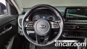 Kia Seltos Бензин 1.6 Turbo 2WD 2020 года из Южной Кореи