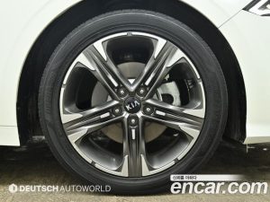 Kia K5 2.0 2020 года из Южной Кореи