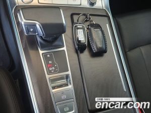 Audi A6 45 TFSI 4WD Premium 2020 года из Южной Кореи