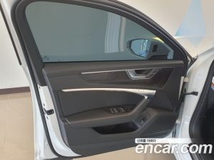 Audi A6 45 TFSI 4WD Premium 2020 года из Южной Кореи