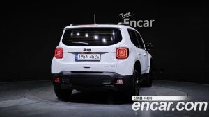 Jeep Renegade 1.3 Limited 2023 года из Южной Кореи