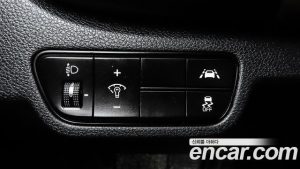 Kia Seltos Бензин 1.6 Turbo 4WD 2020 года из Южной Кореи