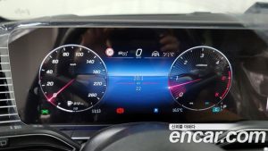 Mercedes-Benz GLS-Class GLS450d 4MATIC 2024 года из Южной Кореи