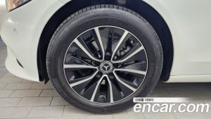 Mercedes-Benz C-Class C200 2020 года из Южной Кореи