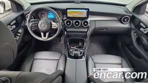 Mercedes-Benz C-Class C200 2020 года из Южной Кореи