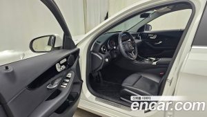 Mercedes-Benz C-Class C200 2020 года из Южной Кореи