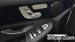 Mercedes-Benz C-Class C200 2020 года из Южной Кореи