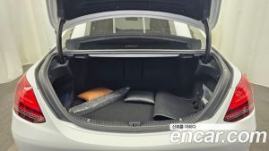 Mercedes-Benz C-Class C200 2020 года из Южной Кореи