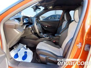 Peugeot 2008 EV GT Line 2021 года из Южной Кореи