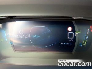 Peugeot 2008 EV GT Line 2021 года из Южной Кореи