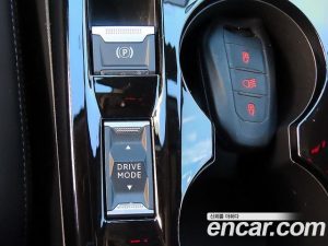 Peugeot 2008 EV GT Line 2021 года из Южной Кореи