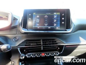 Peugeot 2008 EV GT Line 2021 года из Южной Кореи