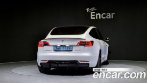 Tesla Model 3 Performance 2021 года из Южной Кореи