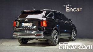 Kia Sorento Дизель 2.2 2WD 2021 года из Южной Кореи