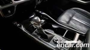 Kia Sorento Дизель 2.2 2WD 2021 года из Южной Кореи
