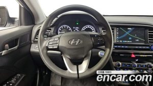 Hyundai AVANTE 1.6 2020 года из Южной Кореи