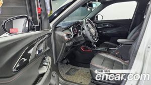 ChevroletGMDaewoo Trailblazer 1.3 Turbo 2WD 2022 года из Южной Кореи