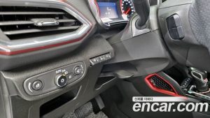 ChevroletGMDaewoo Trailblazer 1.3 Turbo 2WD 2022 года из Южной Кореи
