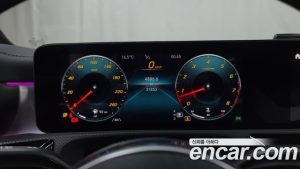 Mercedes-Benz CLA-Class CLA250 4MATIC 2021 года из Южной Кореи