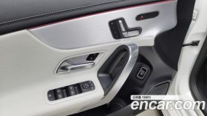 Mercedes-Benz CLA-Class CLA250 4MATIC 2021 года из Южной Кореи