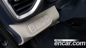 Hyundai Venue 1.6 Flux 2020 года из Южной Кореи