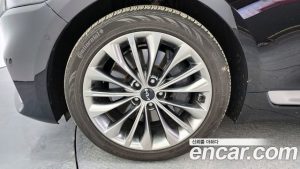 Kia K9 3.8 GDI AWD 2022 года из Южной Кореи