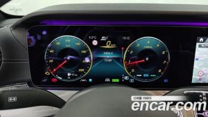 Mercedes-Benz E-Class E350 4MATIC AMG Line Edition 2021 года из Южной Кореи
