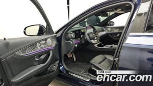 Mercedes-Benz E-Class E350 4MATIC AMG Line Edition 2021 года из Южной Кореи