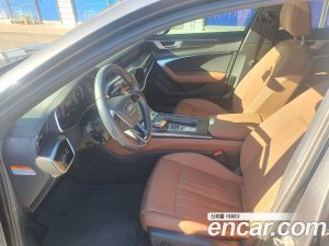 Audi A6 40 TDI 2020 года из Южной Кореи