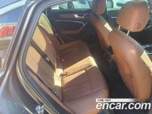 Audi A6 40 TDI 2020 года из Южной Кореи