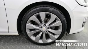 ChevroletGMDaewoo Malibu 2.0 Turbo Premium 2020 года из Южной Кореи