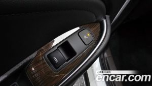 ChevroletGMDaewoo Malibu 2.0 Turbo Premium 2020 года из Южной Кореи