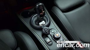 Mini Countryman ALL4 2020 года из Южной Кореи