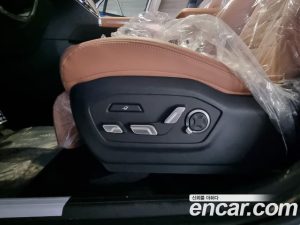 Hyundai Santafe Бензин 2.5T 4WD 2024 года из Южной Кореи